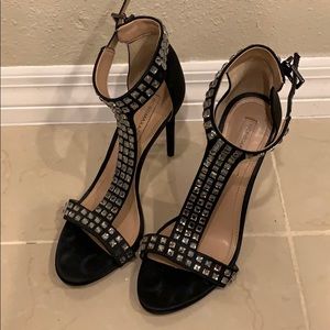 BCBGMAXAZRIA high heels black